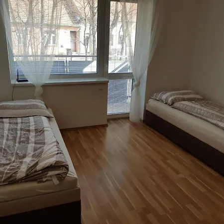 Newly Built 4 With Balcony Near Center * 布尔诺